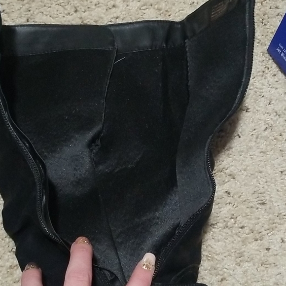 Women's Boot - Picture 7 of 8